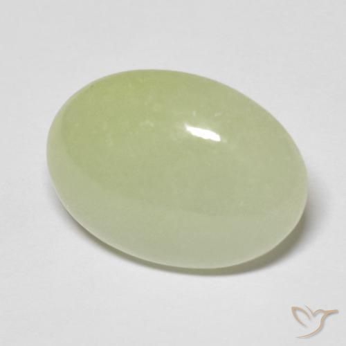 Jadeíta Verde oliva Natural 10.83ct, oval, Translúcido