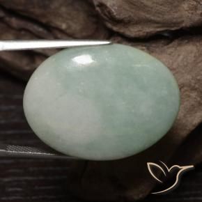 Jadeíta Verde médio Natural 41.15ct, oval, Opaco