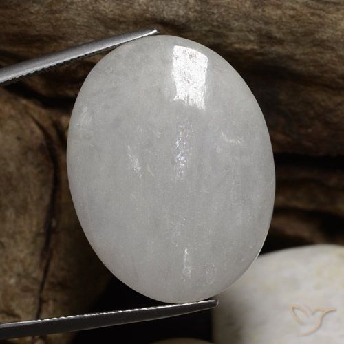 Jadeíta branco natural 42,87ct, corte oval, translúcido