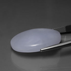 Jadeíta azul natural 53,76ct, corte oval, opaco