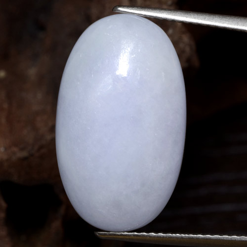Jadeíta violeta natural 14,33ct, corte oval, opaco
