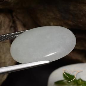 Jadeíta branco acinzentado Natural 11.79ct, oval, Translúcido