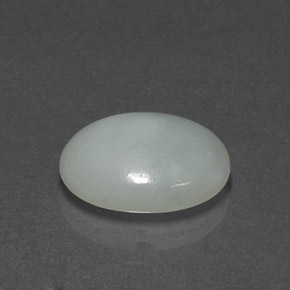 Jadeíta verde natural 7,49ct, corte oval, opaco