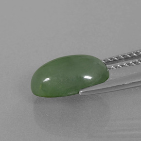 Jadeíta verde natural 2,73ct, corte oval, translúcido
