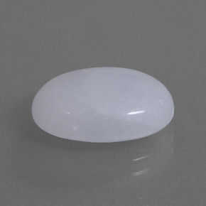 Jadeíta azul natural 7,79ct, corte oval, translúcido
