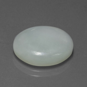 Jadeíta verde natural 10,46ct, corte oval, translúcido