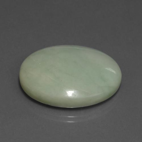 Jadeíta verde natural 42,37ct, corte oval, opaco