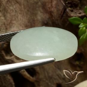 Jadeíta Verde oliva Natural 13.03ct, oval, Translúcido