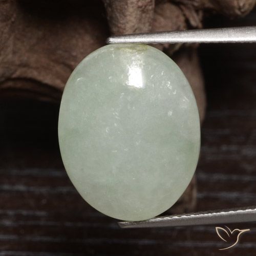 10.40ct Natural Luz verde Jadeíta, oval, Translúcido