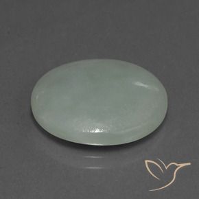 Jadeíta Verde médio Natural 10.74ct, oval, Translúcido