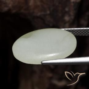Jadeíta Verde médio Natural 7.64ct, oval, Translúcido