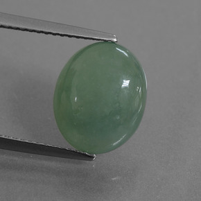 Jadeíta verde natural 5,60ct, corte oval, translúcido