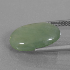 Jadeíta verde natural 5,67ct, corte oval, translúcido