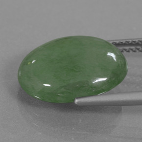 Jadeíta verde natural 7,53ct, corte oval, translúcido