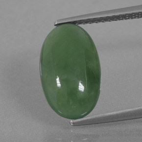 Jadeíta verde natural 4,00ct, corte oval, translúcido
