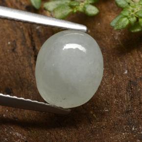 Jadeíta verde natural 3,34ct, corte oval, translúcido
