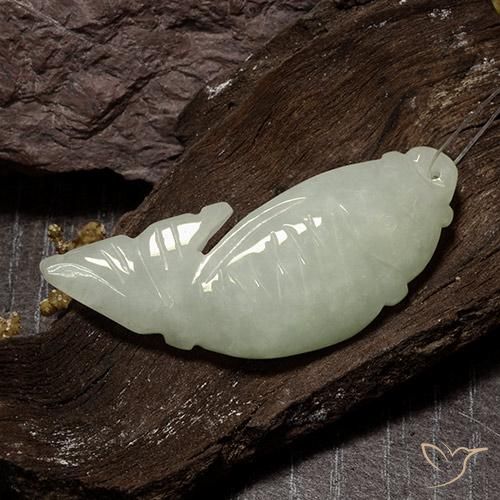 Jadeíta Verde médio Natural 37.57ct, Chique, Translúcido
