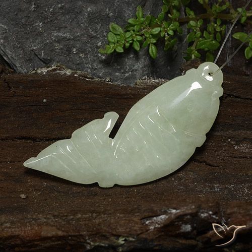 30.94ct Natural Verde médio Jadeíta, Chique, Translúcido