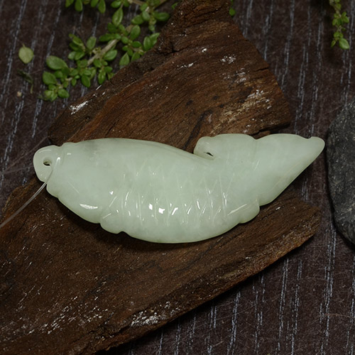 jadeita Verde médio Natural 25.28ct, Forma extravagante, Translúcido