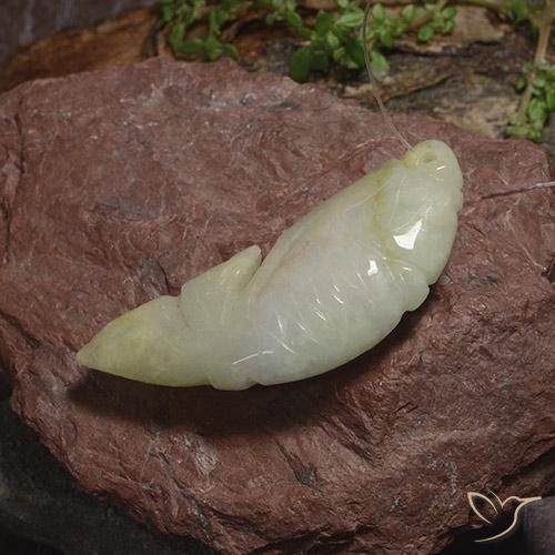Jadeíta Médio Verde-Amarelo Natural 29.72ct, Chique, Translúcido