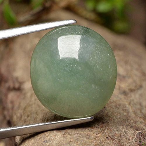 7.87ct Natural Medium Light Green Jadeíta, oval, Translúcido