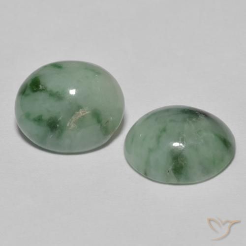 Pedras preciosas de Jadeíta Verde Floresta Pálido natural de 8.87 ct, oval, Opaco