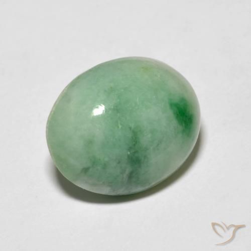Jadeíta Luz verde Natural 4.95ct, oval, Opaco