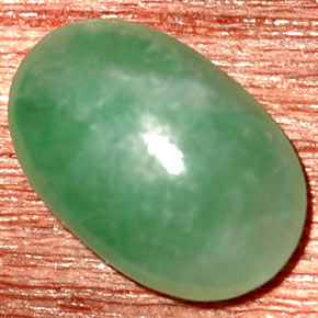 Jadeíta branco natural 2,95ct, corte oval, opaco