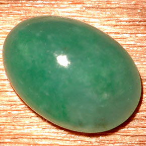 jadeita Branco Natural 3.19ct, Corte Oval, Opaco