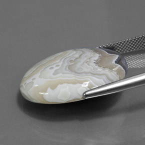 Jaspe multicolorido natural 21,45ct, corte oval, opaco