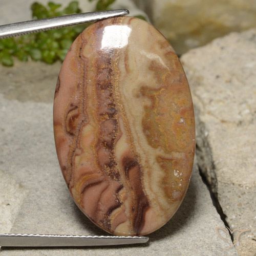 16.98ct Natural Multicolorido Jaspe, oval, Opaco