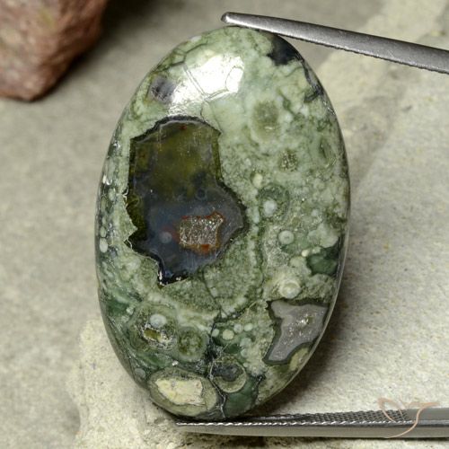 31.92ct Natural Multicolorido Jaspe, oval, Opaco