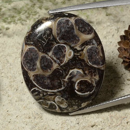 28.37ct Natural Multicolorido Jaspe, oval, Opaco