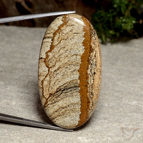 53.24ct Natural Multicolorido Jaspe, oval, Opaco