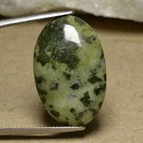 17.99ct Natural Multicolorido Jaspe, oval, Opaco
