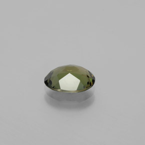 Kornerupina verde natural 1,60ct, corte oval, VVS