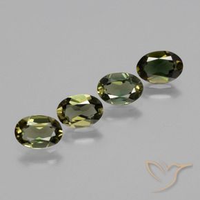 Pedras preciosas de Rupina de grãos Marrom esverdeado natural de 2.11 ct, oval, VVS-VS