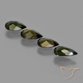 Pedras preciosas de Rupina de grãos Verde escuro natural de 1.97 ct, Formato de pêra, VVS-VS
