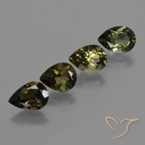 Pedras preciosas de Rupina de grãos Verde escuro natural de 2.59 ct, Formato de pêra, VVS-VS