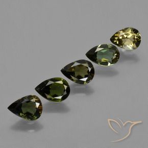 Pedras preciosas de Rupina de grãos Verde escuro natural de 2.34 ct, Formato de pêra, VVS-VS