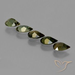 Pedras preciosas de Rupina de grãos Verde escuro natural de 2.34 ct, Formato de pêra, VVS-VS