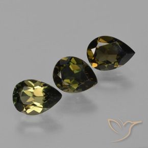 Pedras preciosas de Rupina de grãos Marrom esverdeado natural de 2.63 ct, Formato de pêra, VVS-VS