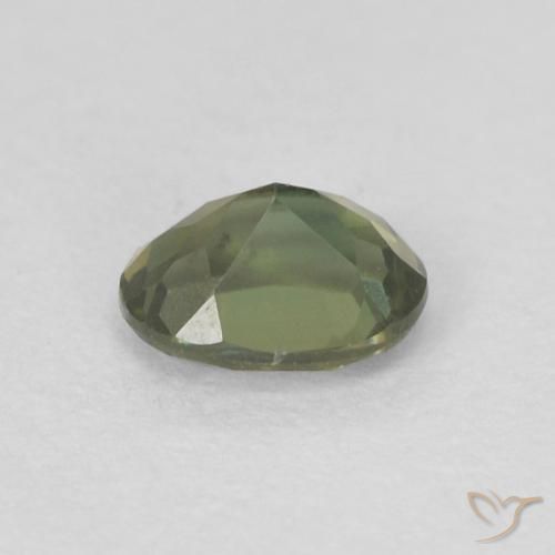 Rupina de grãos Verde Floresta Quente Natural 0.27ct, oval, VVS