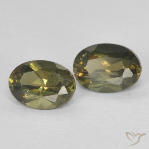 Pedras preciosas de Rupina de grãos Verde Terroso natural de 0.47 ct, oval, VS