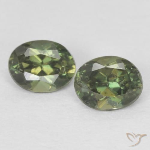 0.36ctw Natural Verde Floresta Quente Rupina de grãos, oval, VS