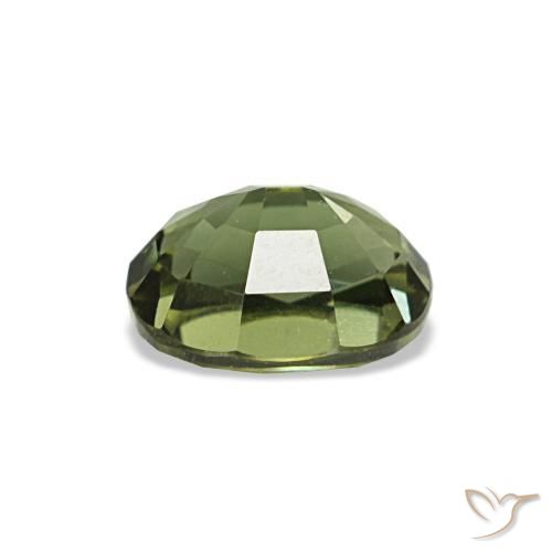 Kornerupina verde natural 0,61ct, corte oval, VVS