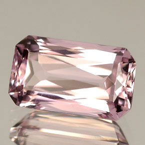 Kunzita rosa natural 1,94ct, corte esmeralda, VVS