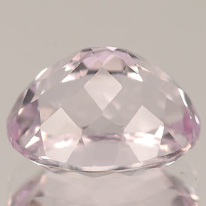 Kunzita rosa natural 3,60ct, corte oval, IF