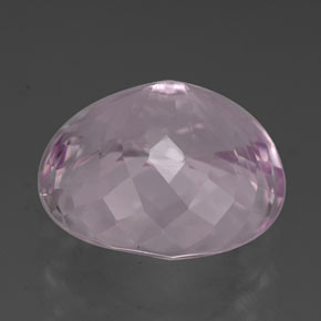 Kunzita rosa natural 7,60ct, corte oval, VVS