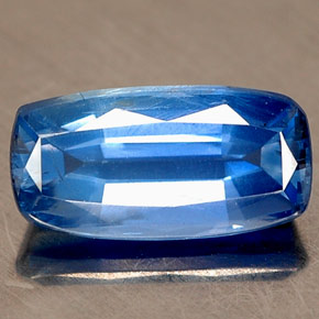 Cianita azul natural 1,33ct, almofada cortada, VS